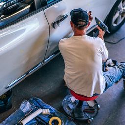Smart Repair in Osnabrück - Autolackiererei Vathauer